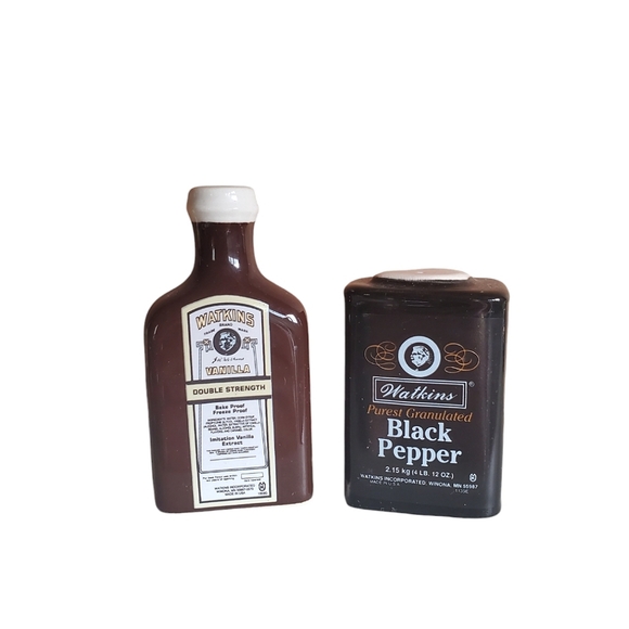 Vintage Watkins vanilla and pepper S&P - Picture 1 of 3